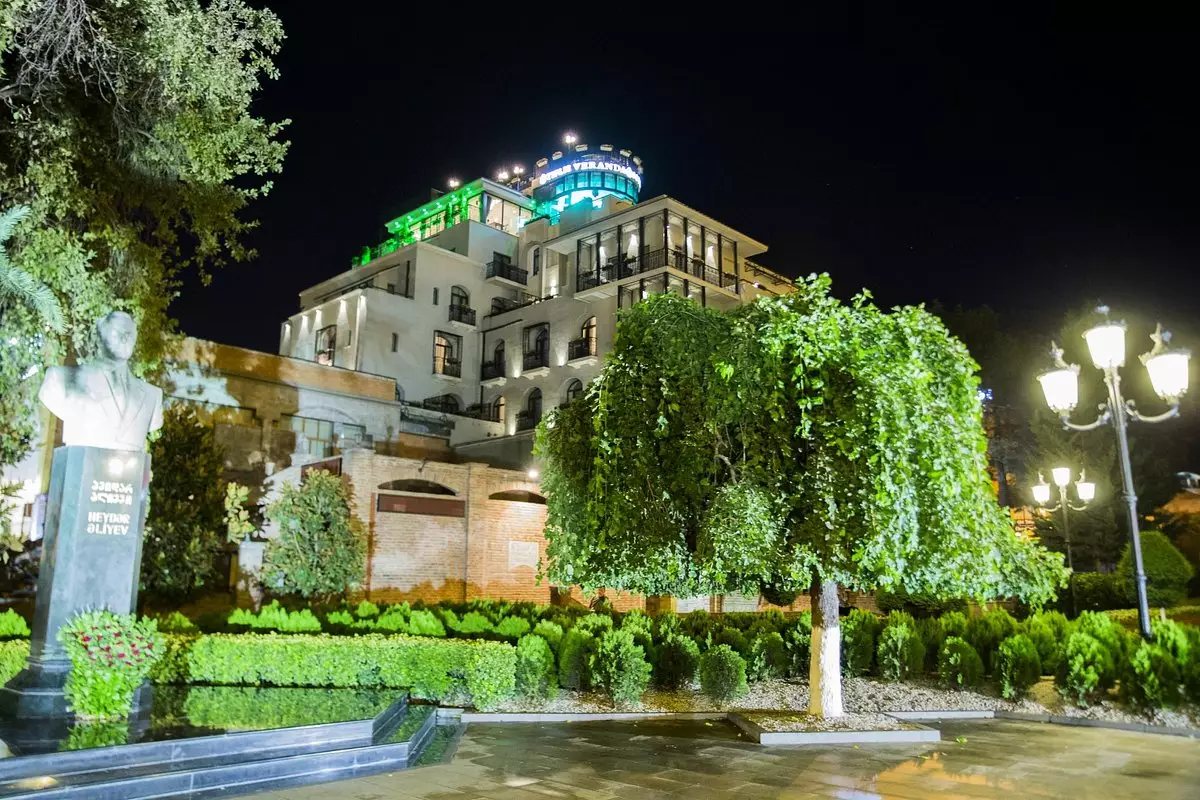 تیفلیس پالاس تفلیس